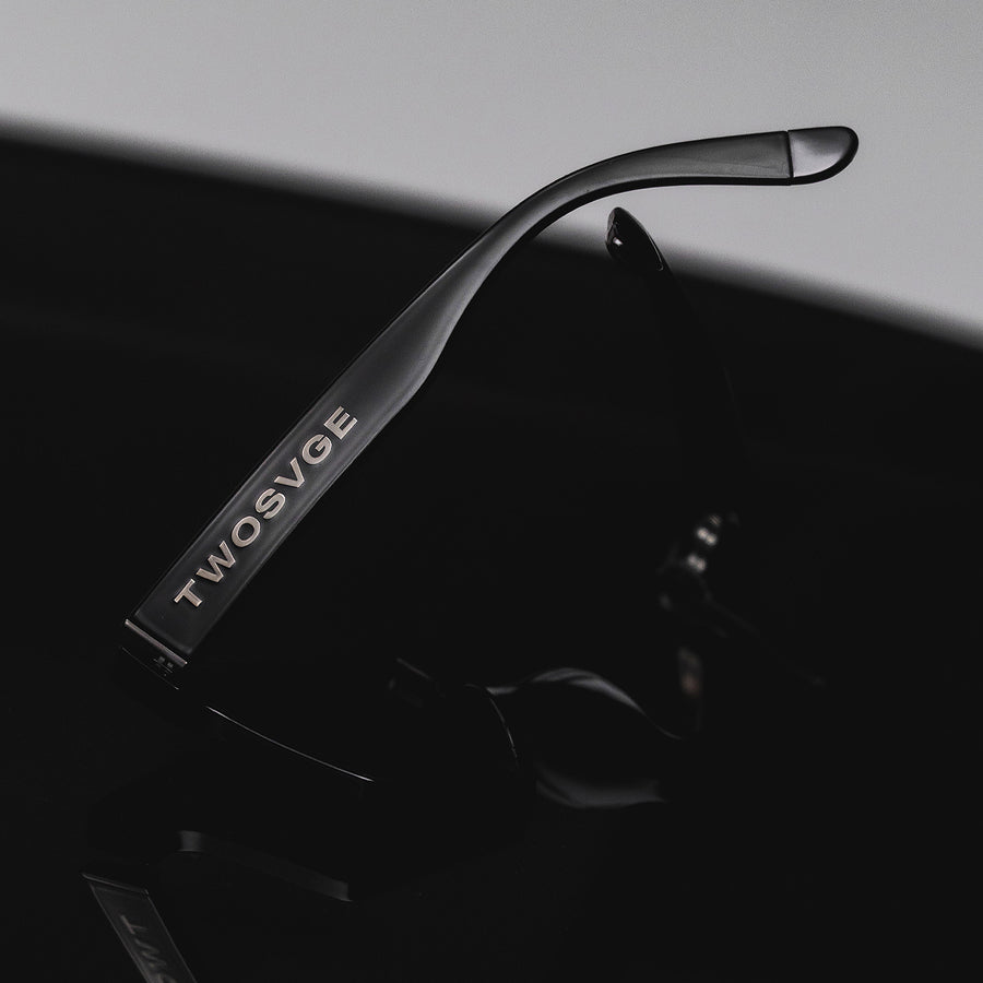 ICON - LEGACY PITCH BLACK